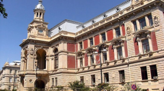 Qanunsuz tikililərlə bağlı icra başçılarına ciddi xəbərdarlıq edildi 