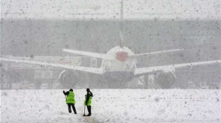 3500-dən çox təyyarə reysi ləğv edildi