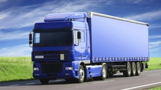 Rusiyaya yük daşıyan sürücülərin nəzərinə - Qaydalar dəyişib 