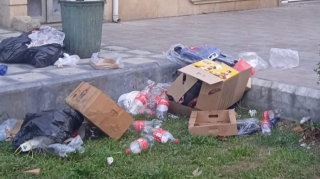 Bərdədə küçəni zibilləyən 7 nəfər cərimələnib  - FOTO