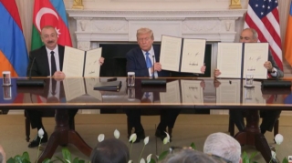 İlham Əliyev, Donalda Tramp, Nikol Paşinyan üçtərəfli sənəd imzalayıb - FOTO