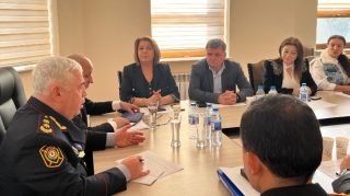 Daxili İşlər Nazirliyi yanında İctimai Şuranın iclası keçirilib; yeni vəsiqələr təqdim edilib - FOTOLAR 