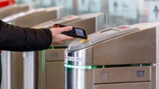 Metrolara yeni ödəmə üsulu gelir. BakiKart tarixə qovuşur? 