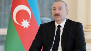 İlham Əliyevlə Merts mətbuat konfransı keçirir 