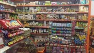 Bakıda mağazalara girib bütün borcları ödədilər - VİDEO 