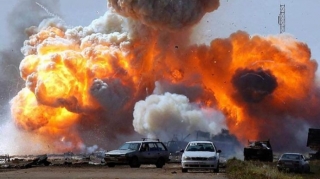 Nəqliyyat vasitələrinin keçdiyi anda partlayıcı qurğu partladıldı – 14 ölü, 38 yaralı 