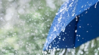 Bölgələrə yağış, dolu yağıb - FAKTİKİ HAVA 