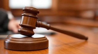 Dələduzluqla vətəndaşların pulunu ələ keçirən şəxsə hökm oxundu 