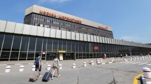 Bakıdan gedən təyyarə "Şeremetyevo" aeroportuna qəza enişi edib