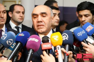 "Cangüdənləri necə saxlayır, xarici avtomobilləri necə alırlar?"