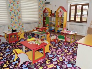 19 nəfəri aldadan bağça müdiri və müavinlərinin məhkəməsi başladı