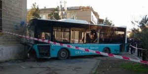 Sumqayıtda avtobus qəzasında xəsarət alanların SON VƏZİYYƏTİ