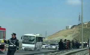 Bakıda qəza: tıxac yarandı – VİDEO