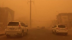 İranda göz gözü görmür: Qum qasırğası təhlükəsi