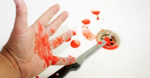 Qıza görə mübahisə edən şəxs damarlarını kəsib - Mingəçevirdə