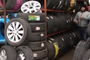 Qış təkərlərinə tələbat kəskin azalıb: Satıcılar endirimə gedib - VİDEO