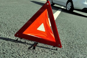 Bakıda motosikletlə "Mercedes" toqquşdu