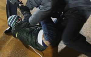 Bakıda kütləvi tələbə - 3 tələbə bıçaqlandı, biri döyüldü