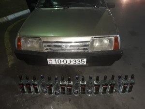 Avtomobillərdə gizlədilən spirtli içkilər aşkarlandı