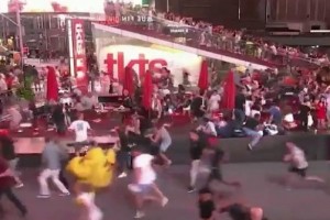 Motosikletin gurultusu kütləvi çaxnaşma yaradıb