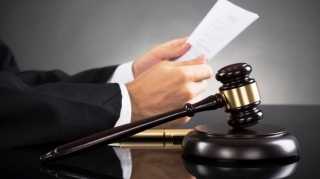 Üç uşaq anası sosial şəbəkədə kişi ilə tanış oldu - Ərini amansızlıqla .... 