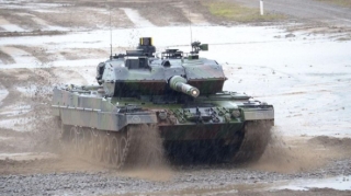İspaniya “Leopard” tanklarının təmiri üçün 4 milyon avro ayırıb 