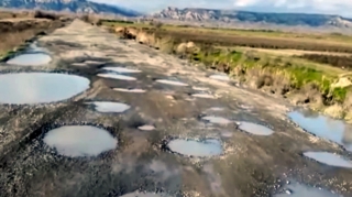 Otuz mindən çox insanın əziyyət çəkdiyi yol - Müraciətə baxan yoxdur - VİDEO 