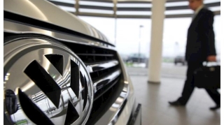 “Volkswagen”  15 mindən çox işçisini ixtisar edə bilər – “Bloomberg” 