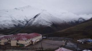 Quba və Qusar rayonunun yüksək dağlıq ərazilərinə qar yağıb - FOTO 