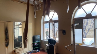 Şamaxıda yaşayış evində partlayış baş verib, xəsarət alan var - FOTO 