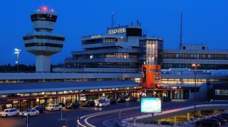 Almaniyada İŞİD-çi aeroportda tutuldu 