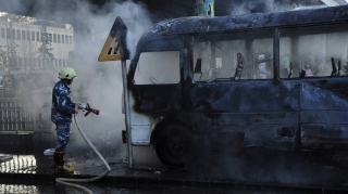 Suriyada avtobusda PARTLAYIŞ:  14 hərbçi ölüb