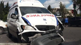 Sabirabadda təcili yardım maşını "VAZ"la toqquşdu: 5 nəfər xəsarət aldı   - YENİLƏNİB