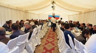 “Hələ də yas yerlərində kütləvi toplaşma halları var”