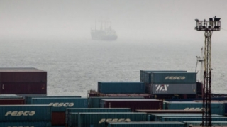 Судоходство в проливе Дарданеллы приостановили из-за сильного тумана   - ФОТО