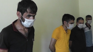 Gəncədə qanunsuz narkotik saxlamaqda şübhəli bilinən şəxslər saxlanılıb - FOTO