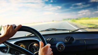 32 yaşlı kişi maşınında gəzdirdiyi qadına əxlaqsız hərəkətlər təklif etdi - SUMQAYITDA