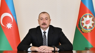 Prezident İlham Əliyev AZƏRBAYCAN QADINLARINI təbrik edib