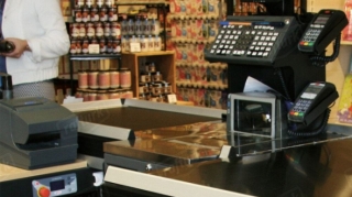 Narkotiklə tutuldu, 8 mağazanı yardığı da üzə çıxdı - FOTO 