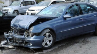 Füzulidə “Mercedes” hasara çırpıldı - ÖLƏN VAR 