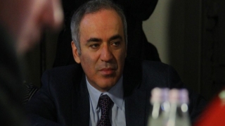 Harri Kasparov TERRORÇU ELAN edilib