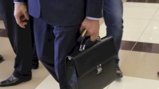 Sabiq nazir cəmi 27 milyon oğurlayıb? – Şübhəli məqam 