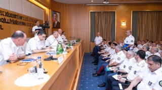 Dövlət Gömrük Komitəsində 6 ayın yekunlarına dair əməliyyat müşavirəsi keçirilib  - FOTO