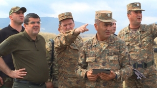 Ermənistan məğlubiyyətin günahkarlarını axtarır - Arayik və Cəlal Arutunyanlar həbs oluna bilər 