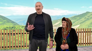 Müstəqillik Günü hər birimiz üçün çox əzizdir - Azərbaycan Prezidenti 