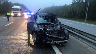 Rusiyada yol qəzası zamanı beş nəfər öldü