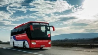 Bu avtobus Avropanı 56 günə keçəcək 