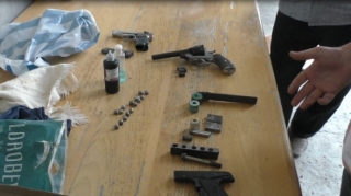 Şəki sakinindən müxtəlif tipli odlu silahlar götürülüb  - FOTO