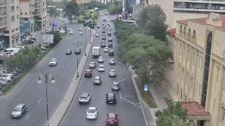 На каких улицах Баку 7 августа наблюдаются транспортные заторы? 