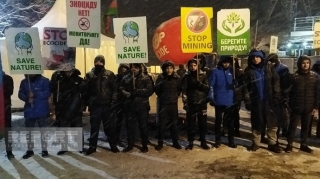   Qar yağmağına baxmayaraq, Xankəndi-Laçın yolunda aksiya 29 gündür davam edir  